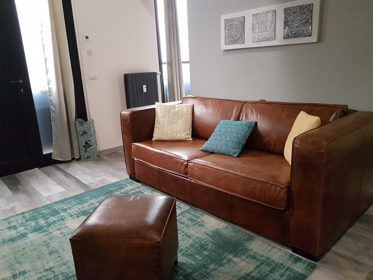 Domus Navigli Apartment มิลาน ภายนอก รูปภาพ