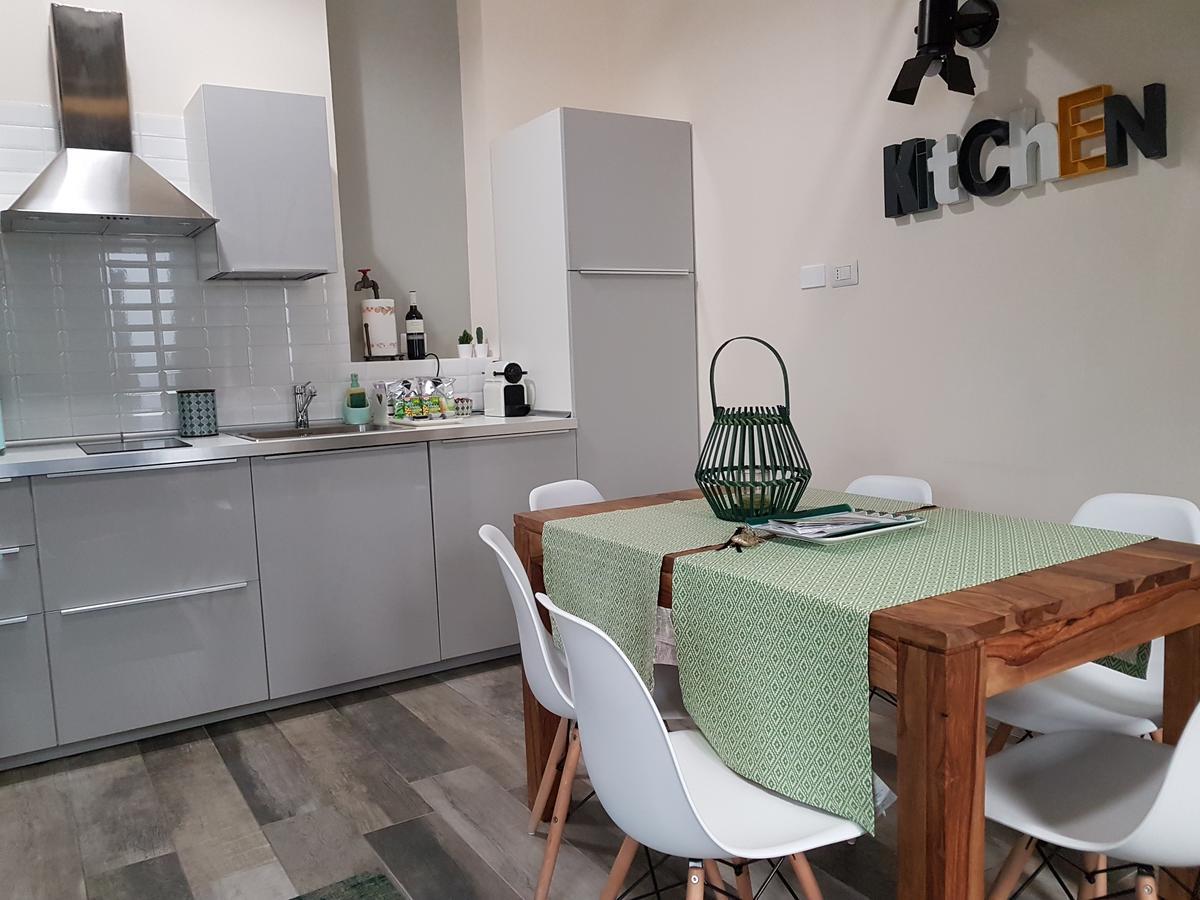 Domus Navigli Apartment มิลาน ภายนอก รูปภาพ