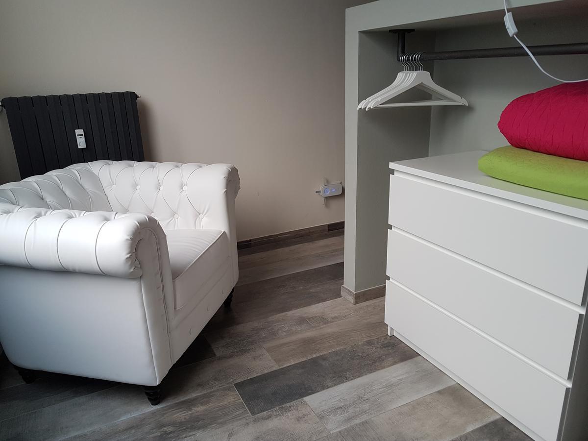 Domus Navigli Apartment มิลาน ภายนอก รูปภาพ